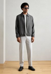 Lindbergh TEXTURED ZIP THROUGHT JACKET - Chaqueta fina - charcoal