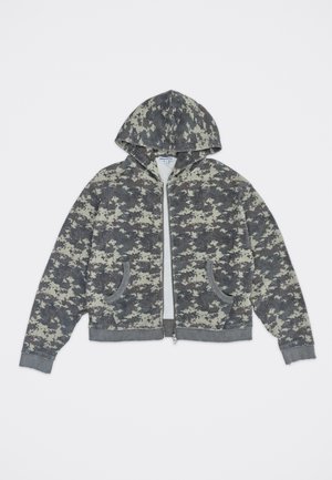 Kapucnis cipzáros dzseki szürke és világos barna digitális terepmintával, két első zsebbel, bordázott mandzsettával és szegéllyel.