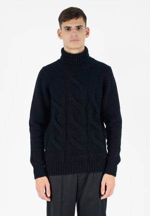 - Sweter