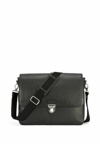 Czarna skórzana torba messengerska o teksturowanym wykończeniu, z regulowanym paskiem na ramię i metalowym zapięciem. Charakteryzuje się minimalistycznym designem.