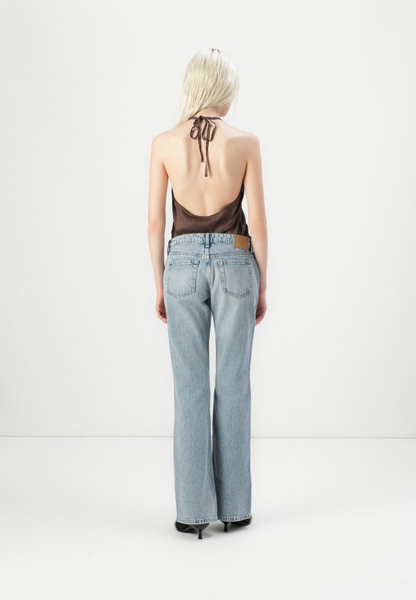 TIE-FRONT HALTERNECK - Top3