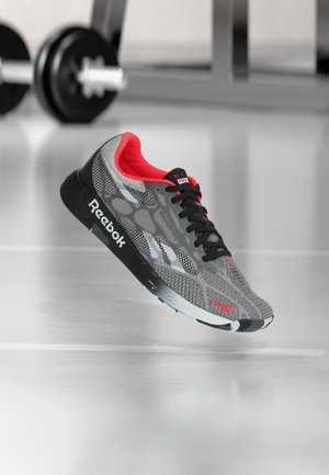 Reebok, NANO PRO UNISEX - Παπούτσι προπόνησης - black/footwear white