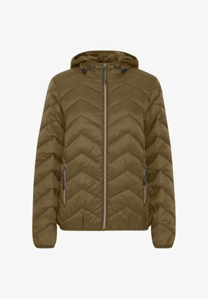 Giacca imbottita verde oliva con motivo trapuntato a chevron, cerniera frontale, due tasche laterali con zip e cappuccio regolabile.