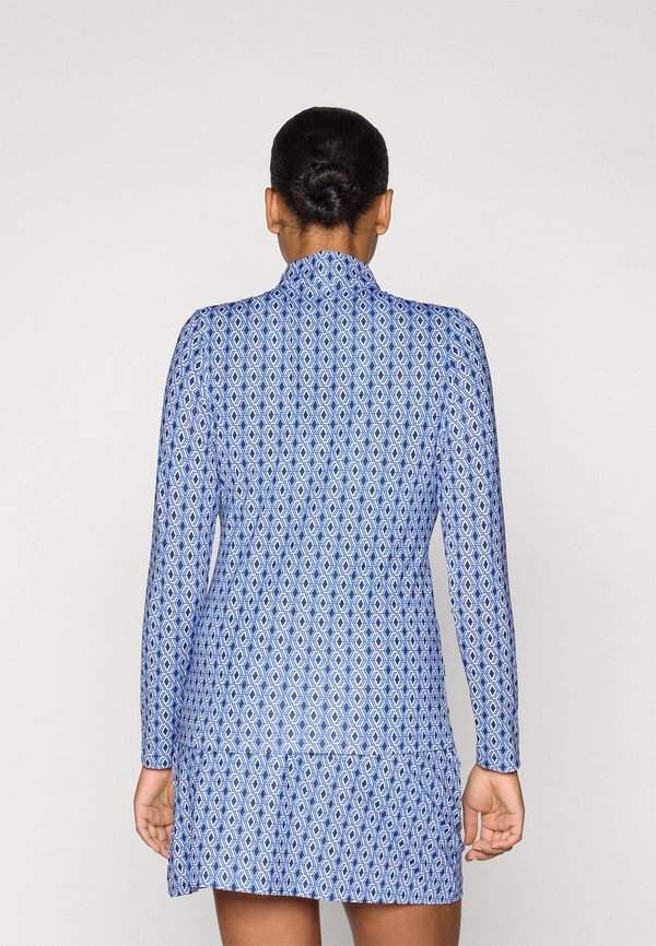 ART - Long sleeved top2