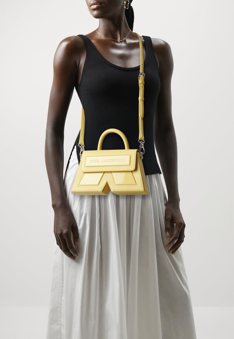 KARL LAGERFELD IKON - Bolso de mano - ochre