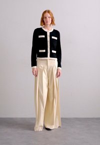 Tory Burch KENDRA CHUNKY TRIM CARDIGAN - Cardigan - black/french cream