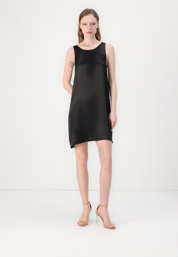 UNYL - Day dress - carbone2
