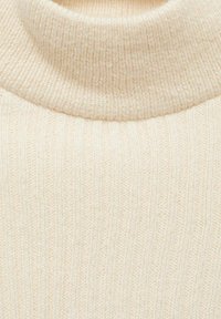 Mango Jumper - off-white