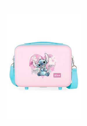 Bolso de hombro para niños en rosa y azul con el personaje Stitch sentado dentro de un corazón floral con el texto "te quiero" y correa desmontable.