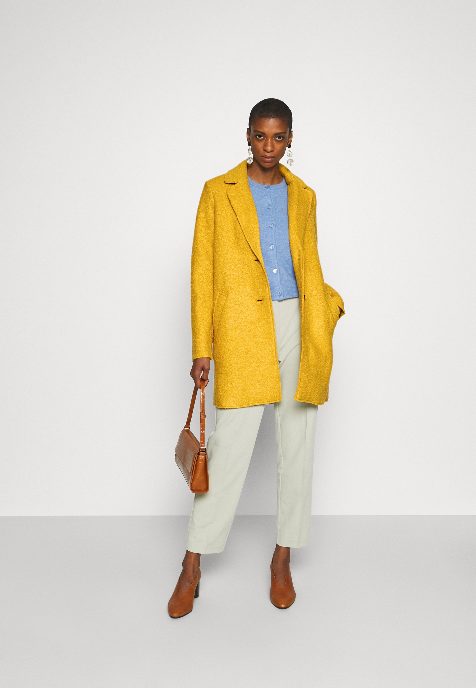 TOM TAILOR EASY WINTER COAT Wollmantelklassischer Mantel Esprit Sweatshirt amber yellowsenf Zalando.at