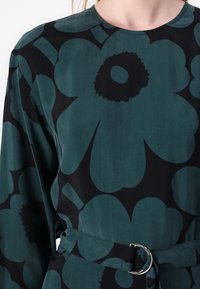 Marimekko COMBU UNIKKO DRESS - Kjole - green/black