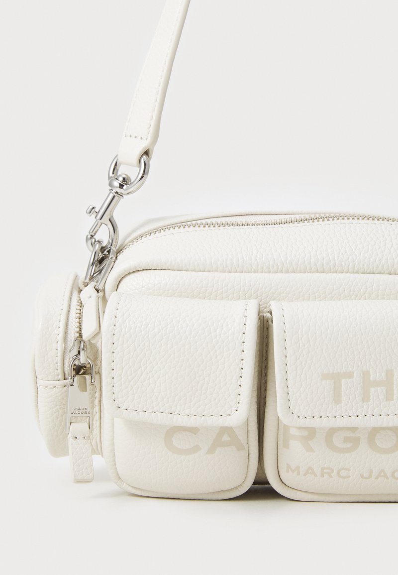 MARC JACOBS THE CARGO BAG - Sac à main - white/blanc - ZALANDO.CH