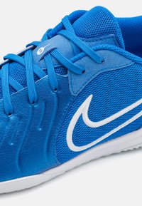 Nike Performance TIEMPO LEGEND 10 ACADEMY IC - Scarpe da calcio indoor - signal blue/white