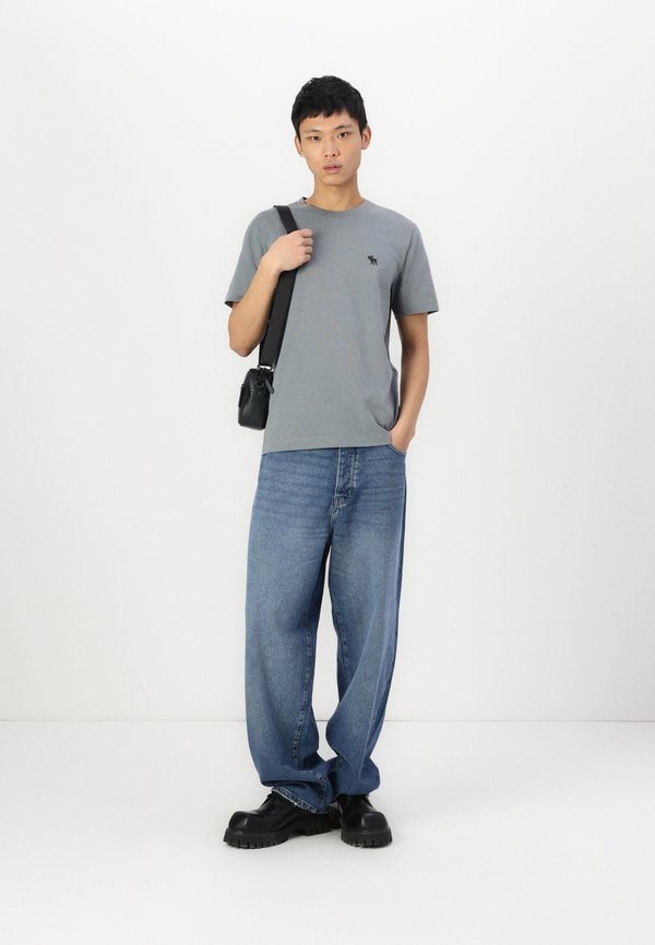 PUFFY MOOSE ICON CREW - Basic T-shirt - sedona sage2