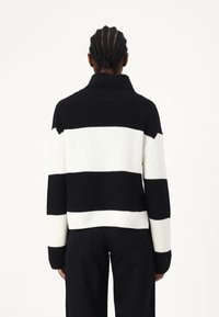 Calvin Klein Jeans Stickad tröja - white