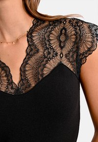 Molly Bracken Camicetta - nero