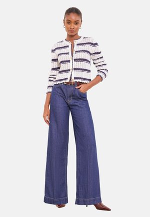 Lipsy, REGULAR FIT - STRIPE BUTTONED LONG SLEEVE CREW NECK  - Cardigan - white blue navy