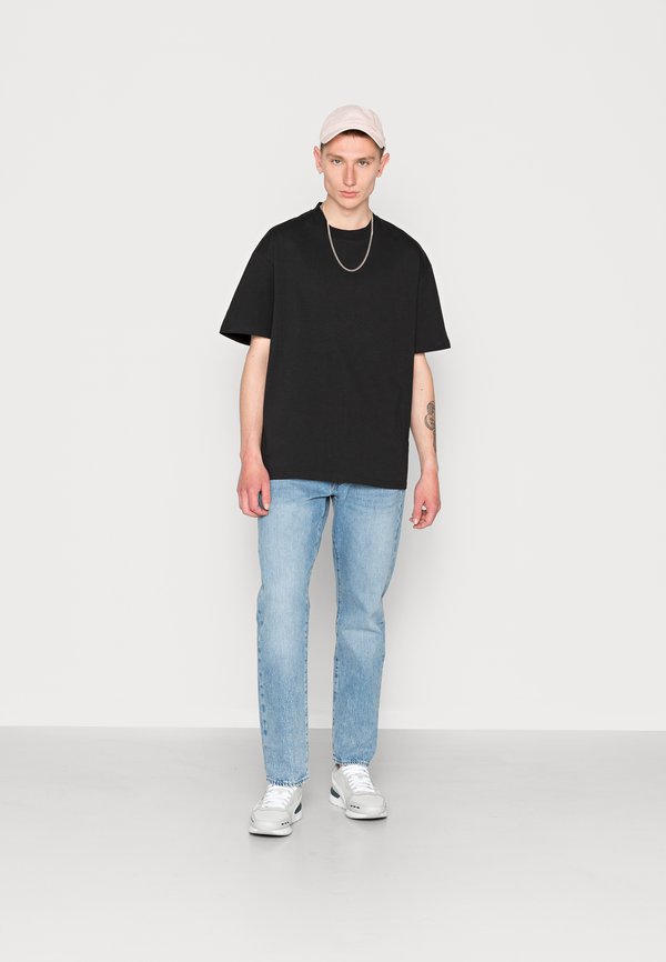 HEAVYWEIGHT UNISEX - Basic T-shirt
