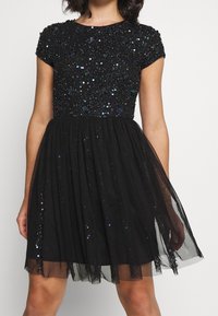 Lace & Beads Petite Koktejlové šaty / šaty na párty - dark blue