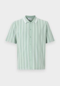 Επιλέχθηκε, jadeite