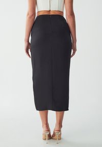 BWLDR DAKOTA  - Jupe crayon - black
