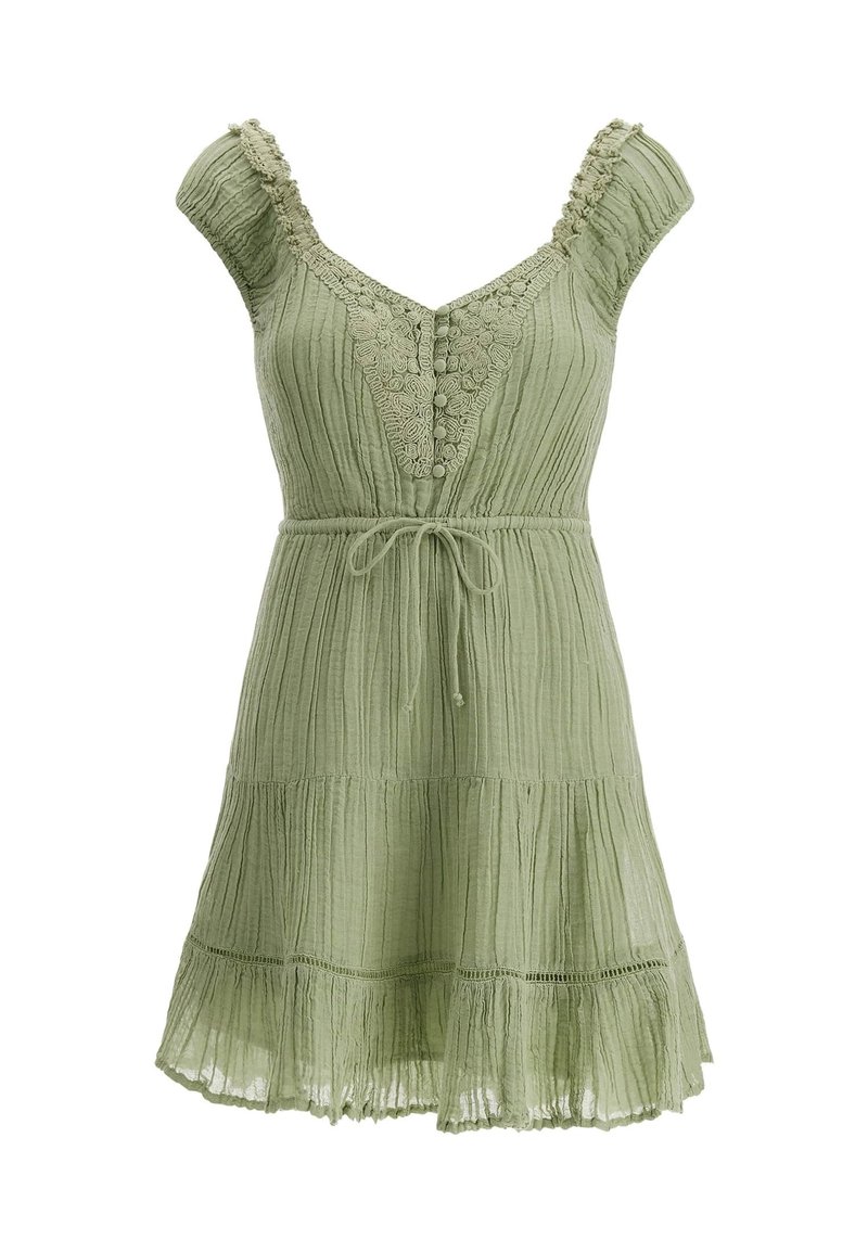 Hellgrünes Kleid mit Rüschenschultern, strukturiertem Stoff, besticktem Ausschnitt, Knopfdetail und verstellbarem Bindegürtel. Ausgestellter Rock.