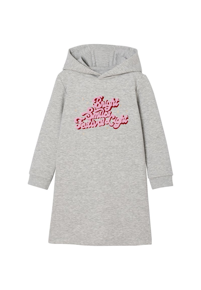 Graues Hoodie-Kleid mit langen Ärmeln, das mit strukturiertem, rosafarbenem, gesticktem Text verziert ist, der "Helles Sommerfestlicht" liest.
