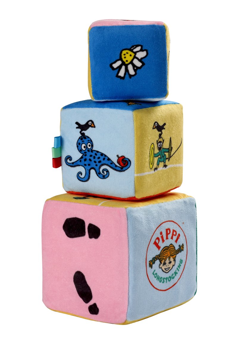 Blocchi impilabili in tessuto morbido nei colori blu, rosa e giallo, decorati con illustrazioni giocose, tra cui un polpo, margherite e impronte.