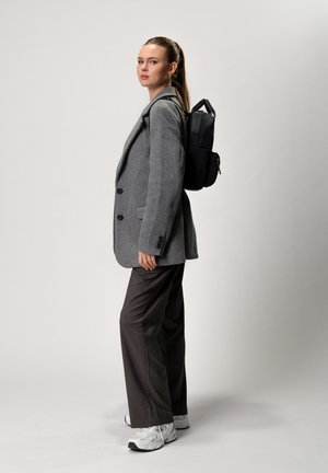 BERGEN SMALL - Tagesrucksack - all black