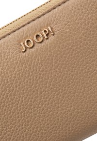JOOP! VIVACE MELETE - Denarnica - beige
