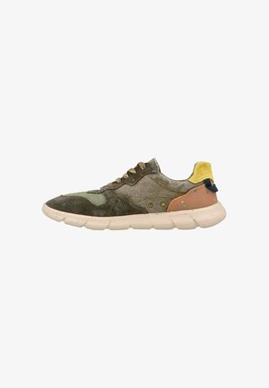 JEEP, ZAPATOS DE SPORT HOMBRE JEEP JM51004A - Zapatillas - khaki