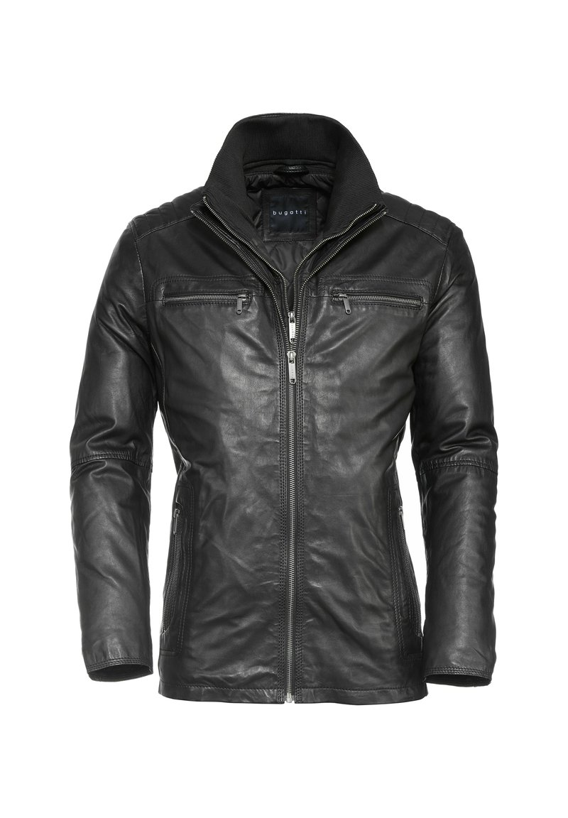 Schwarze Lederjacke mit einem Reißverschluss an der Vorderseite, geripptem Kragen und zwei Reißverschlusstaschen auf der Brust; glatte Textur mit subtilen Nähten.