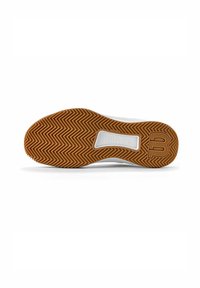 Sneaker-Sohle mit Fischgrätmuster aus braunem Gummi, ausgestattet mit einer weißen Zwischensohle und eingeprägtem "Wilson"-Logo in der Mitte.