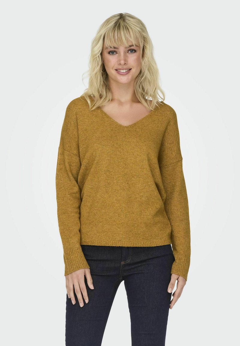 ONLY ONLRICA LIFE V NECK - Strikkegenser - golden spice