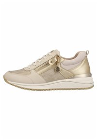 Beige und goldene Sneaker mit einem strukturierten Mesh-Obermaterial, glatten Lederakzenten, Schnürverschluss, seitlichem Reißverschlusdetail und einer stabilen Sohle.