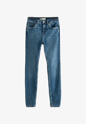 Chude jeansy wykonane z niebieskiego denimu. Posiadają pięć kieszeni, zapięcie na guzik i zamek błyskawiczny oraz subtelne wyblaknięcia, które nadają im textured wygląd.