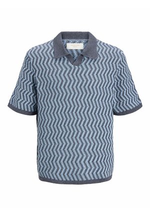 Kortermet strikket polo-skjorte med blå og grå sikksakkmønster og ensfarget grå krage og mansjetter.