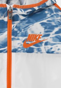 Nike Sportswear AWAY GAMES - Träningsjacka - white