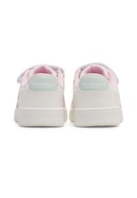 Hummel DERBY - Träningsskor - white pink