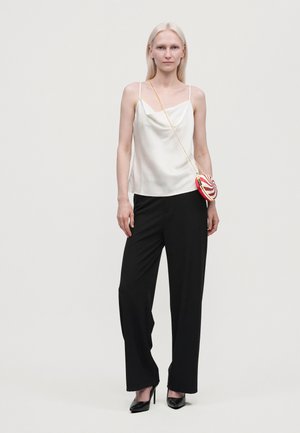 Even&Odd by Zalando, Pochette - red/off-white