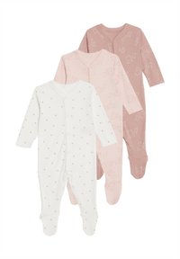 Tre pagliaccetti per neonati con i piedi: uno bianco con piccoli cuori rosa, uno rosa chiaro con contorni di coniglietto e uno rosa antico con contorni di coniglietto.