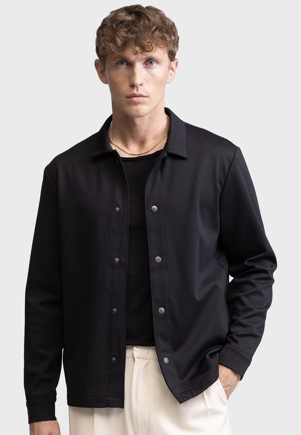 BANKS - Leichte Jacke