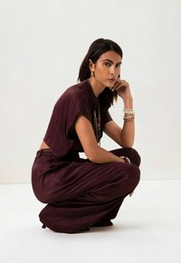 Sissy-Boy OFFENEM RÜCKEN  - Combinaison - dunkelbraun