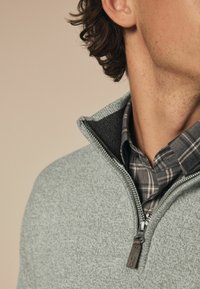 Next Vesta - light grey