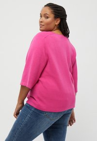 PEPPERCORN PCROSALIA - Strickpullover - magenta pink