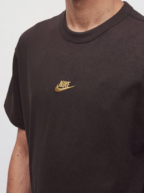 Nike Camiseta básica - velvet brown/gold-coloured — photo 5