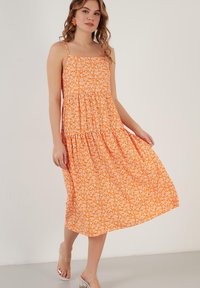 LELA REGULAR FIT - Sukienka z dżerseju