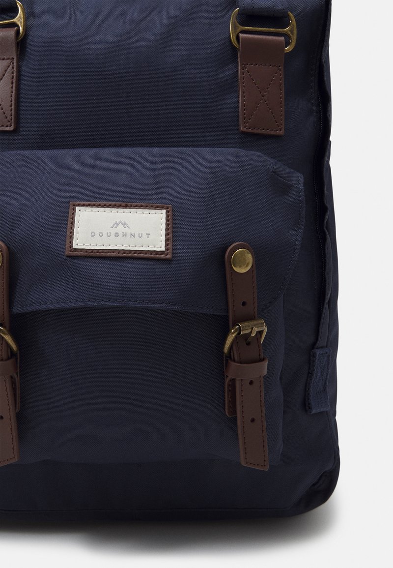 Buckle & Seam ANNELOTTE - Sac à dos - green brown/marron foncé