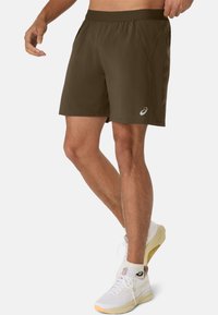 ASICS ROAD 7IN - Träningsshorts - brown stone