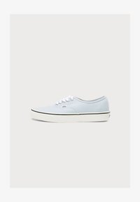 Επιλέχθηκε, soft slate blue
